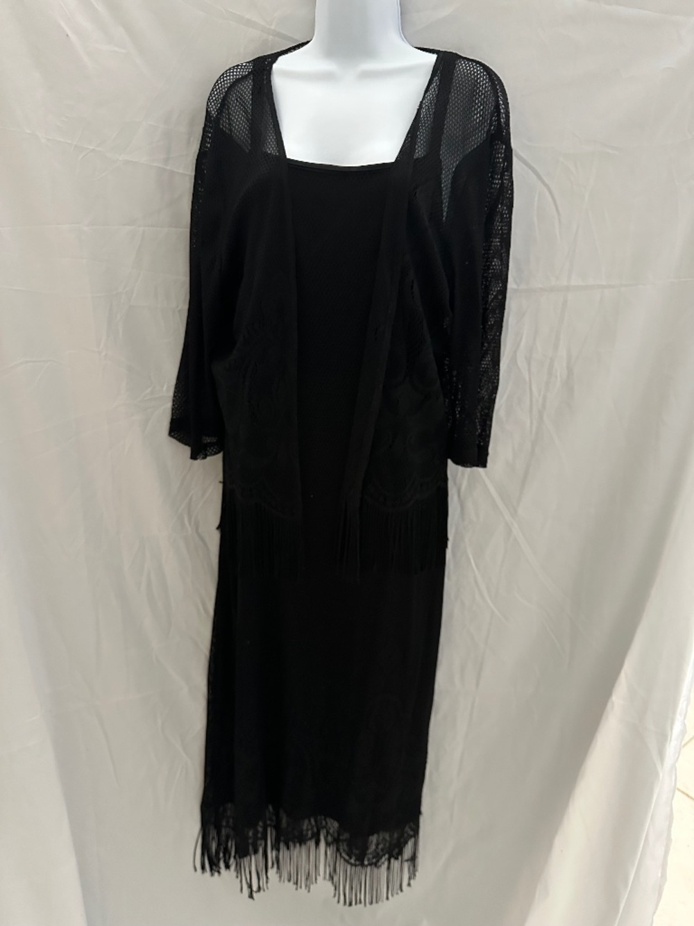 Vintage Harlow Dresses, 2 piece set, black dress with jacket, size 8